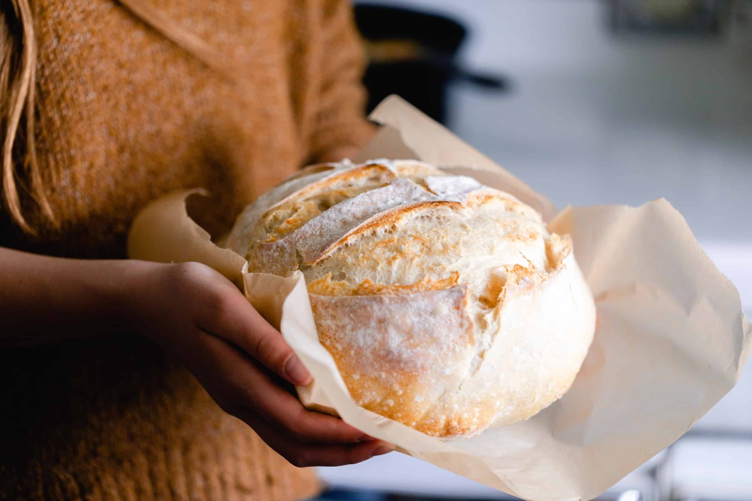 Baking Bread for Beginners: Your 2025 Comprehensive Guide